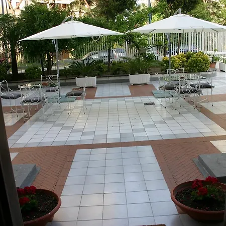 Hobbit 3* Melito di Napoli