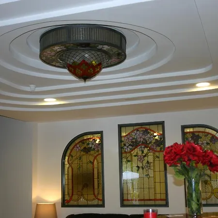 Hobbit Ξενοδοχείο 3*