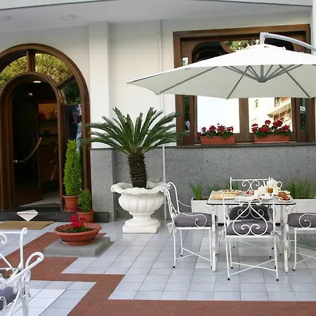 Hobbit Ξενοδοχείο 3*