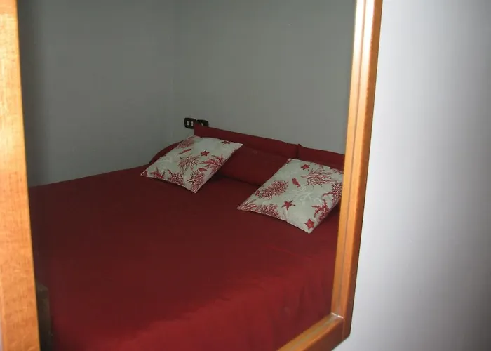 Hobbit 3* Melito di Napoli